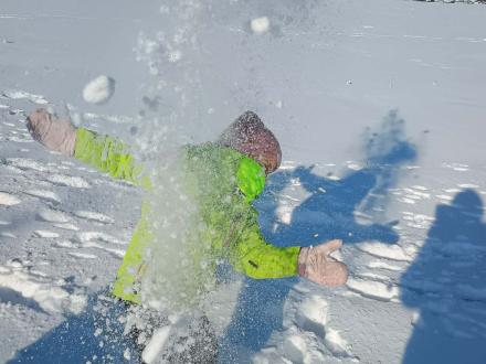 Užíváme první sníh